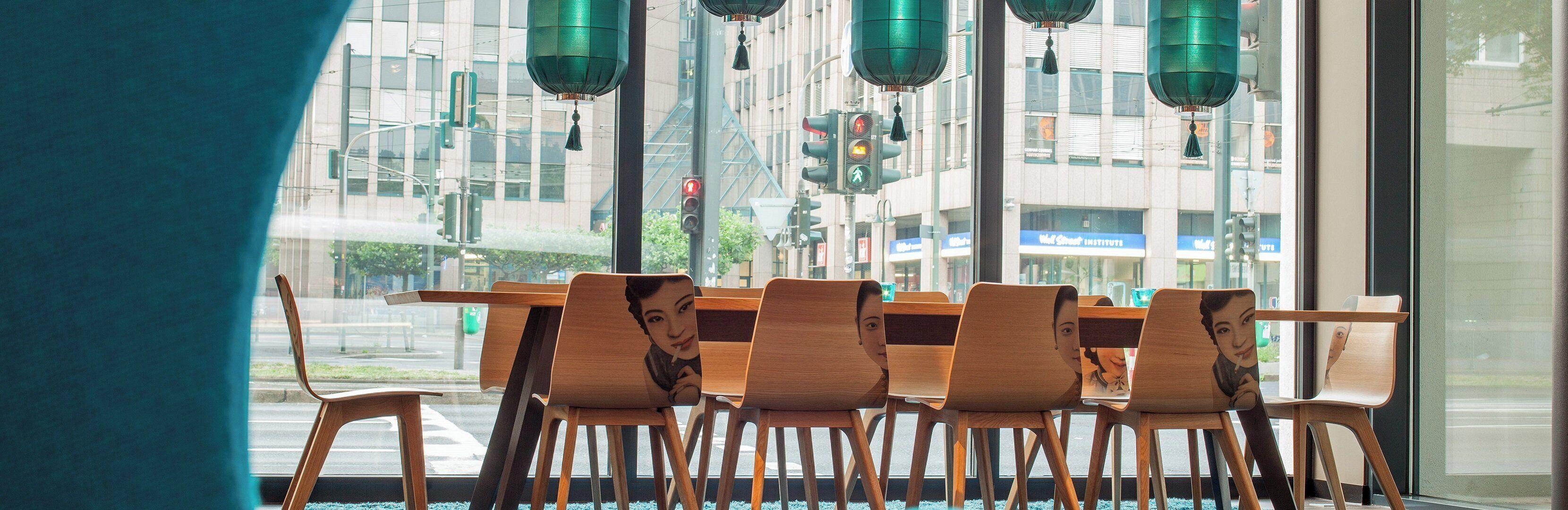 One Hauptbahnhof Hotel 3*