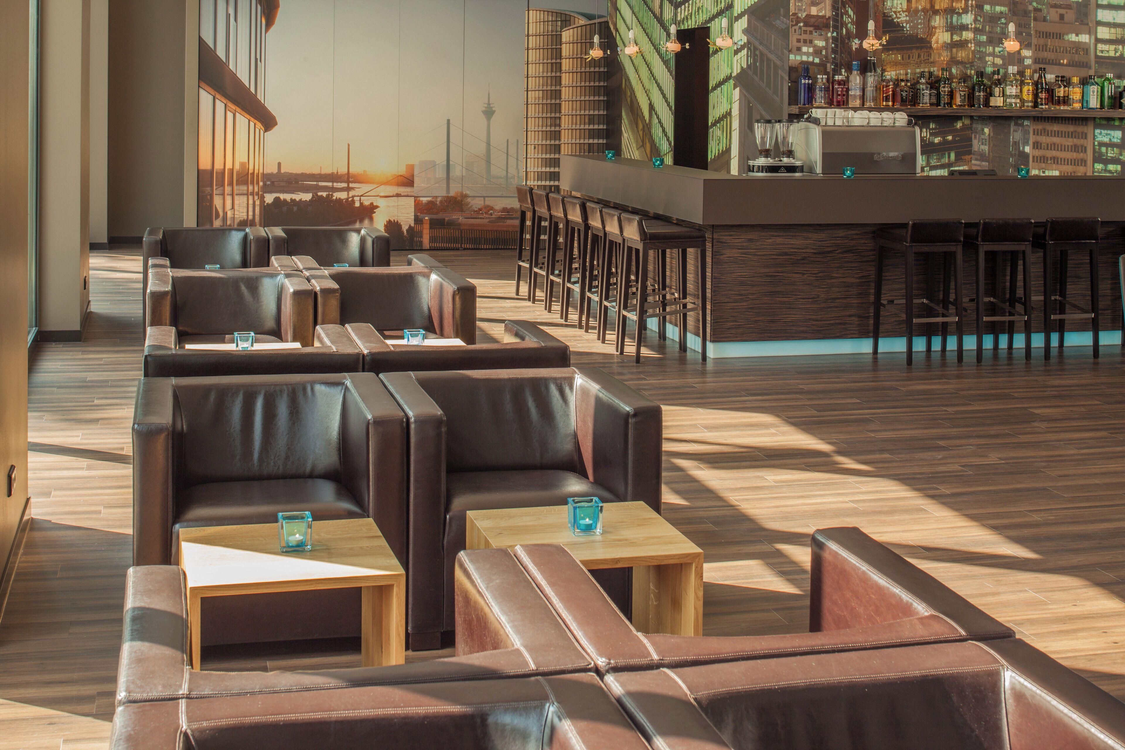 One Hauptbahnhof Hotel 3*