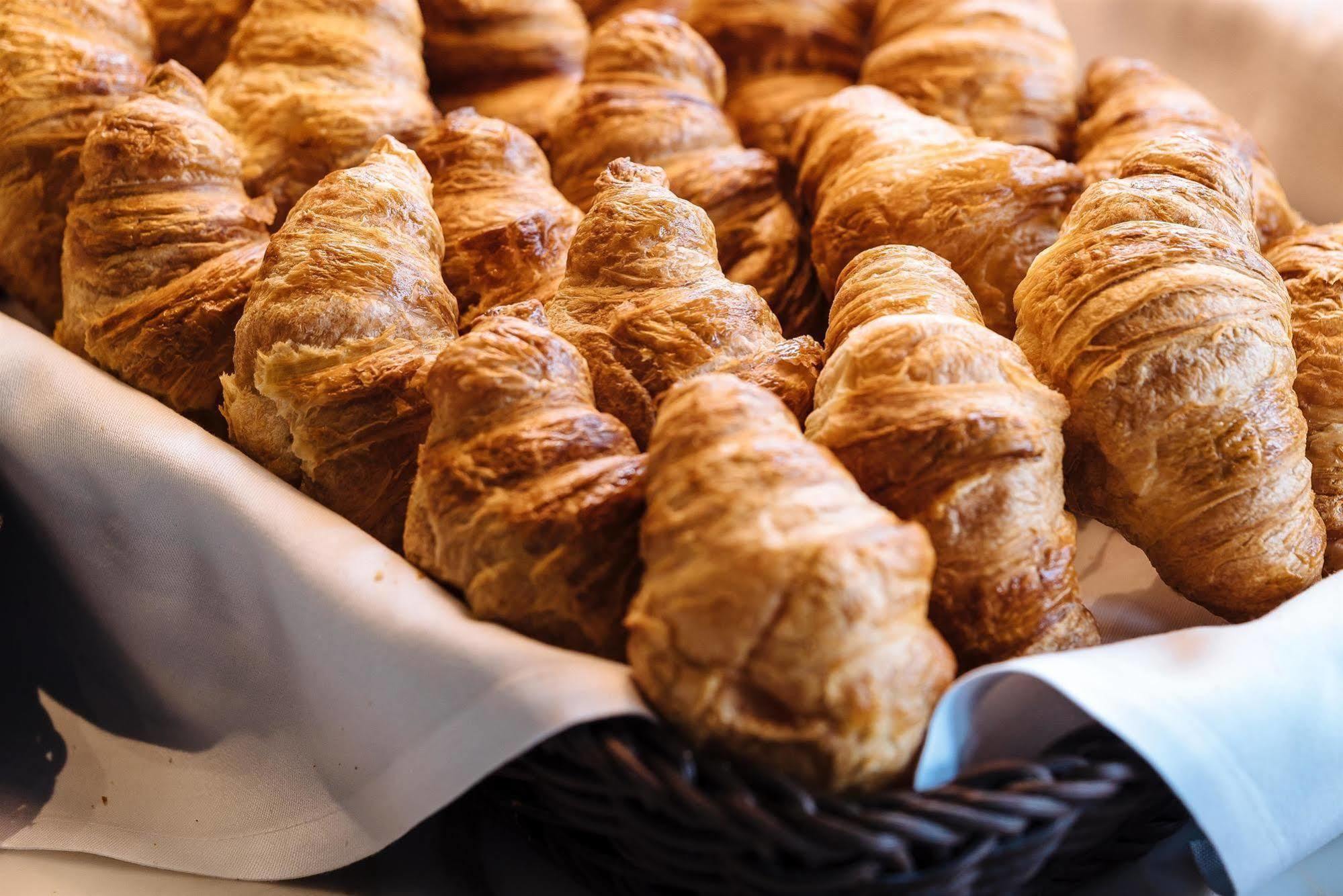 One Hauptbahnhof Hotel Dusseldorf