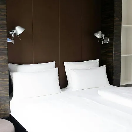 Hotel One Duesseldorf-hauptbahnhof Dusseldorf