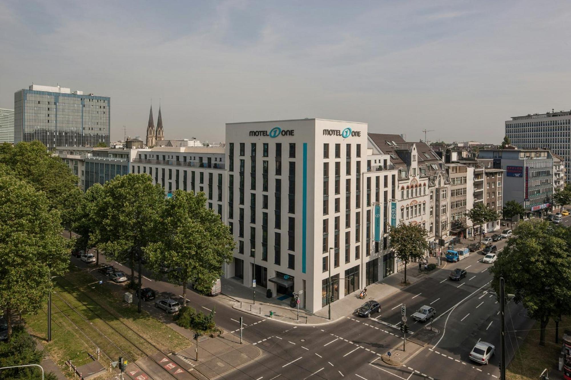 One Duesseldorf-hauptbahnhof Hotel 3*